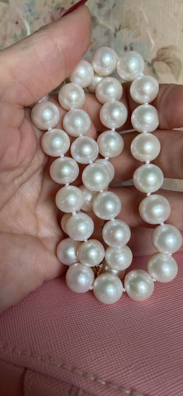 14k Gold Pearl Necklace 10-11mm